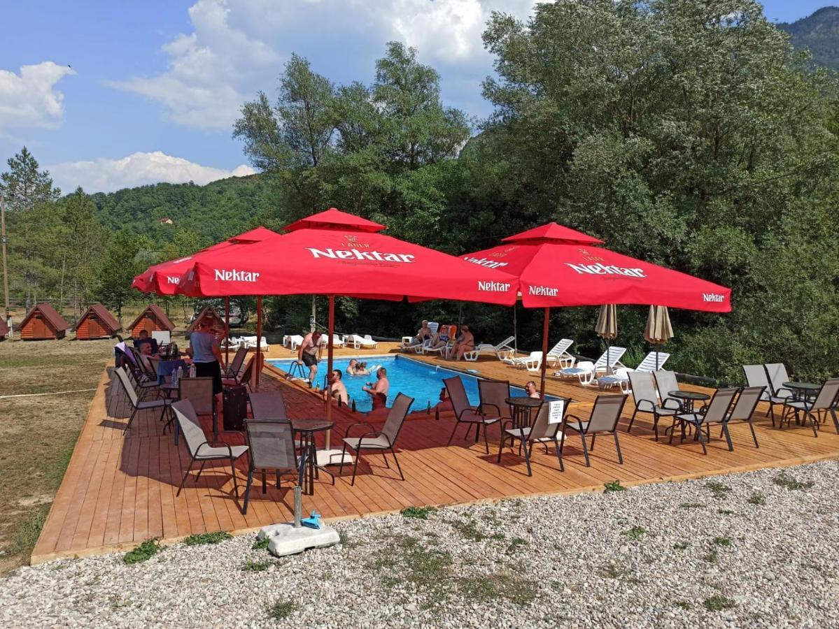 耶蒂斯特 Camp Sutjeska酒店 外观 照片